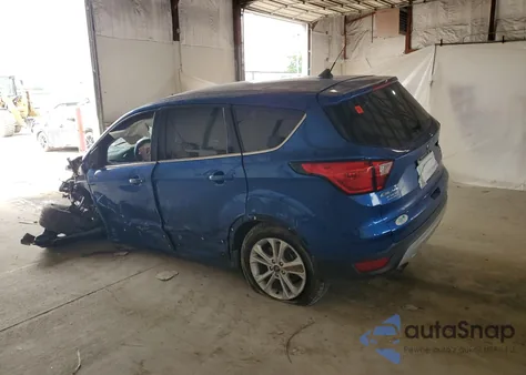 2019 Ford Escape Se from USA, damaged, VIN 1FMCU9GD4KUA14862